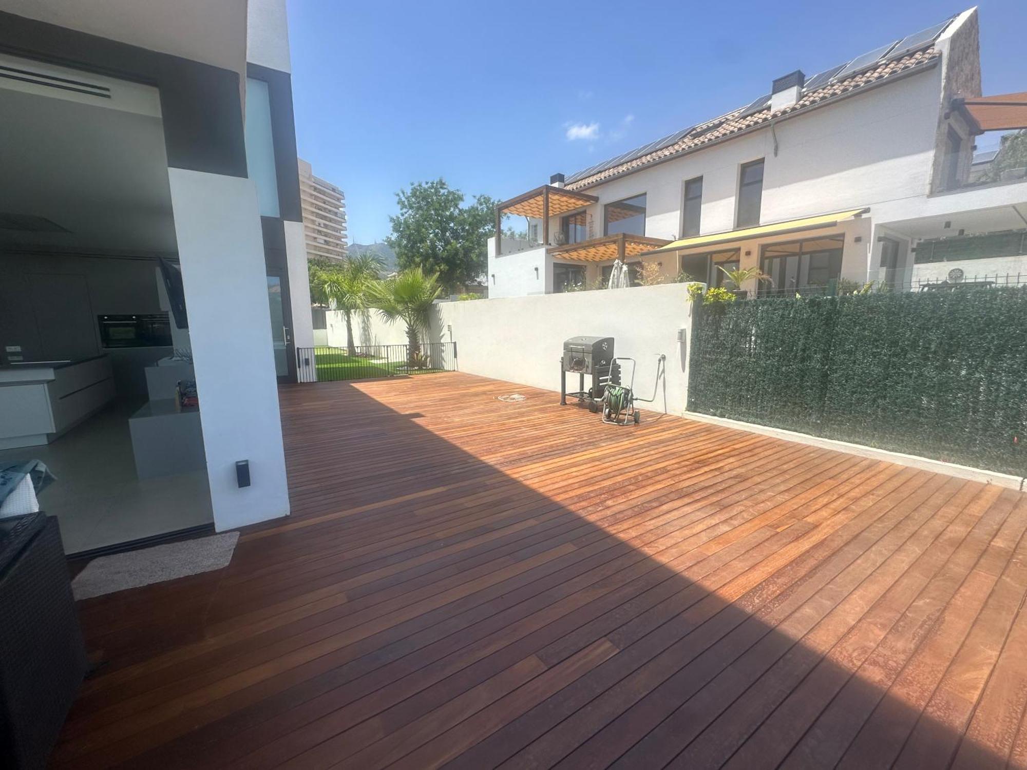 Camelia Deluxe Benalmádena